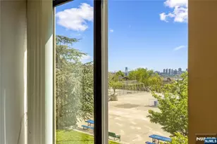 200 Winston 109, Cliffside Park, NJ 07010 - Photo 10