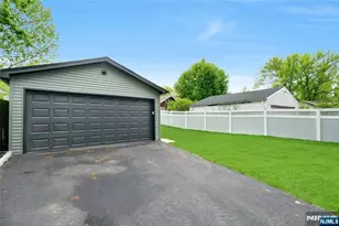 43 4th St, Ridgefield Park, NJ 07660 - Photo 22