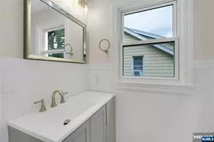 43 4th St, Ridgefield Park, NJ 07660 - Photo 10
