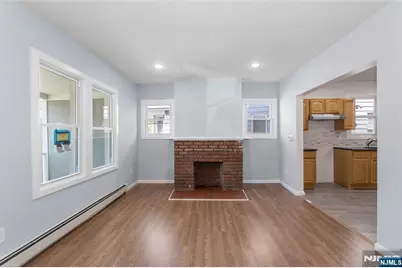 226 Clinton Street, East Orange, NJ 07017 - Photo 4