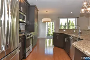 501 Whitney Ln, Allendale, NJ 07401 - Photo 14