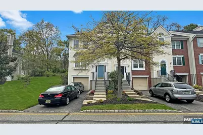 1051 Ash Drive, Mahwah, NJ 07430 - Photo 2