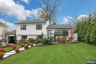 81 Pascack Ave, Emerson, NJ 07630 - Photo 2