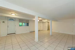 51 Chestnut Dr, Wayne, NJ 07470 - Photo 40