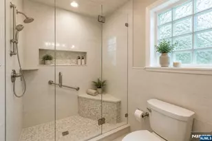 51 Chestnut Dr, Wayne, NJ 07470 - Photo 36