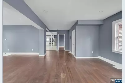 513 Sandford, Newark, NJ 07106 - Photo 2