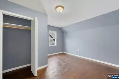 513 Sandford, Newark, NJ 07106 - Photo 32