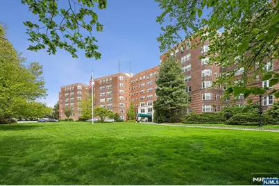 10 Crestmont Road 5J #5J, Montclair, NJ 07042 - Photo 20