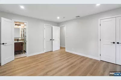 11 Raymond Street, Englewood Cliffs, NJ 07632 - Photo 16
