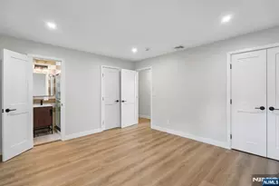 11 Raymond St, Englewood Cliffs, NJ 07632 - Photo 16