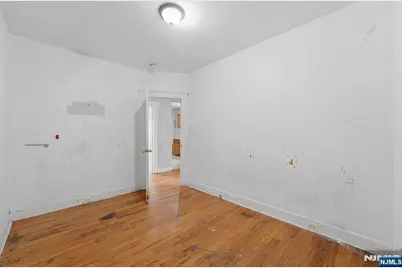 74 Hamilton Street, East Orange, NJ 07017 - Photo 18