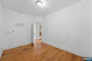 74 Hamilton St, East Orange, NJ 07017 - Photo 18