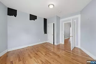 74 Hamilton St, East Orange, NJ 07017 - Photo 12