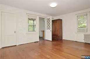 388 Allaire Ave, Leonia, NJ 07605 - Photo 18