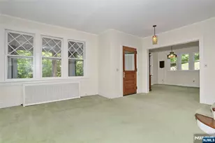 388 Allaire Ave, Leonia, NJ 07605 - Photo 10