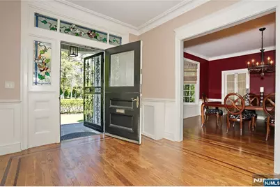 191 Hillside Avenue, Englewood, NJ 07631 - Photo 4