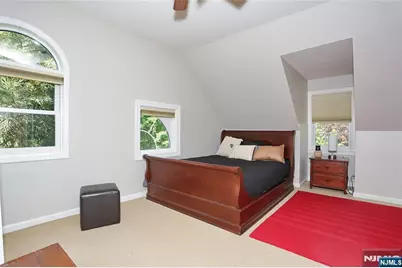 191 Hillside Avenue, Englewood, NJ 07631 - Photo 36