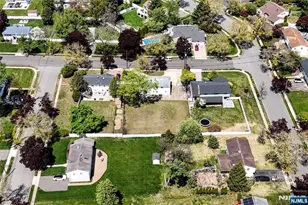 5 Burnside Pl, Wayne, NJ 07026 - Photo 6