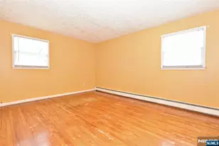 5 Burnside Pl, Wayne, NJ 07026 - Photo 22