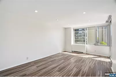 6 Horizon Road 201 #201, Fort Lee, NJ 07024 - Photo 12