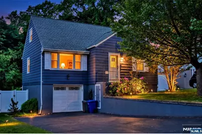 109 Brookview Drive, Woodland Park, NJ 07424 - Photo 2