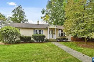 252 Valley Rd, River Edge, NJ 07661 - Photo 2
