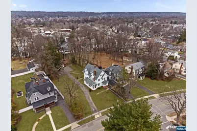 253 Midland Avenue, East Orange, NJ 07017 - Photo 34