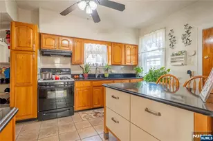68 Richard St, Passaic, NJ 07055 - Photo 8