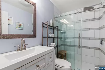 8200C Bulls Ferry Road 10 #10, North Bergen, NJ 07047 - Photo 20