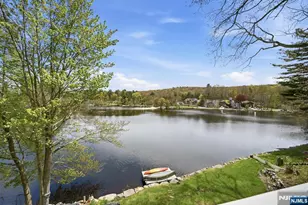 51 Goldfinch Ln, West Milford, NJ 07421 - Photo 14