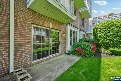 102 Abbie Court, West New York, NJ 07093 - Photo 32