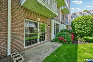 102 Abbie Ct, West New York, NJ 07093 - Photo 32