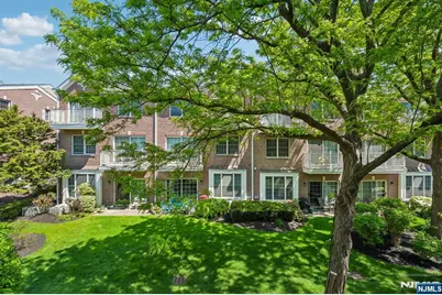 102 Abbie Court, West New York, NJ 07093 - Photo 28