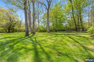 557 Taunton Rd, Wyckoff Township, NJ 07481 - Photo 40