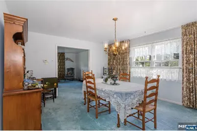 557 Taunton Road, Wyckoff Township, NJ 07481 - Photo 14