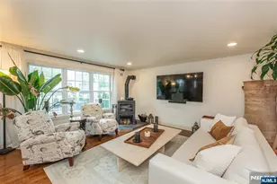 29 Van Duyne Ave, Wayne, NJ 07470 - Photo 10