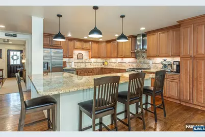 29 Van Duyne Avenue, Wayne, NJ 07470 - Photo 6