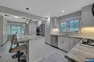340 Sherman Ave, Teaneck Township, NJ 07666 - Photo 6