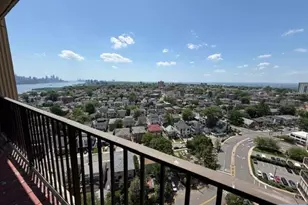 200 Winston Dr 2016, Cliffside Park, NJ 07010 - Photo 10