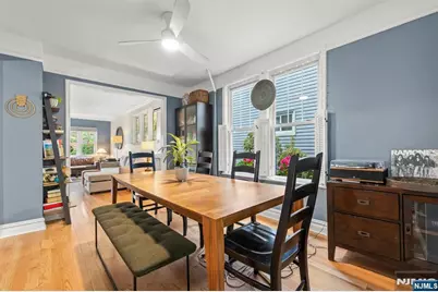 370 Undercliff Avenue, Edgewater, NJ 07020 - Photo 18