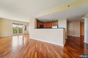 6210 City Pl, Edgewater, NJ 07020 - Photo 18