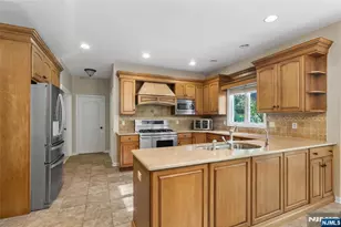 26 Woodshire Terrace, Montville Township, NJ 07082 - Photo 6