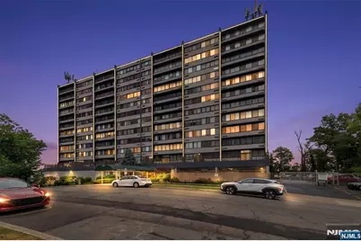 180 Lafayette Ave 4G #4G, Passaic, NJ 07055 - Photo 2