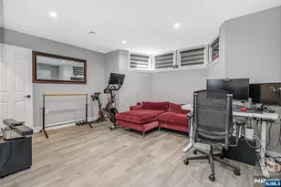 117 Kensington Dr 304, Fort Lee, NJ 07024 - Photo 32