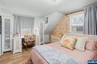 294 Hayes Drive, Saddle Brook Township, NJ 07663 - Photo 18