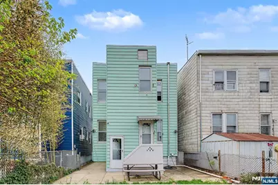 176 Boyd Avenue, Jersey City, NJ 07304 - Photo 42