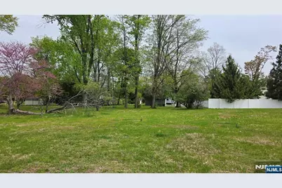 397 Newark Pompton Turnpike, Pequannock Township, NJ 07444 - Photo 8