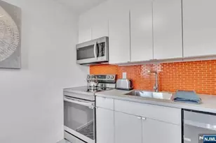 90 Prospect Ave 10C, Hackensack, NJ 07601 - Photo 16