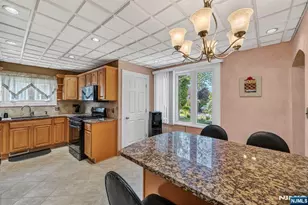 70 Franklin St, Little Ferry, NJ 07643 - Photo 8