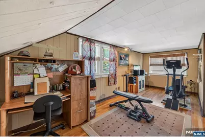 70 Franklin Street, Little Ferry, NJ 07643 - Photo 26